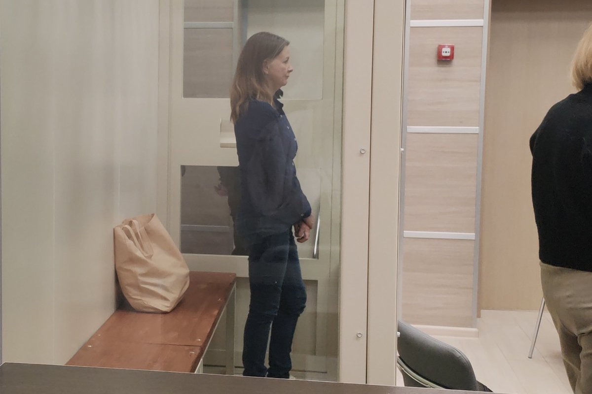 Путинские судьи оставили в силе 12 лет общего режима Ольге Комлевой. 

Это не просто несправедливый приговор, которого быть не должно в принципе. Это упоение жестокостью над женщиной, матерью, женой. 

Все причастные будут выявлены и понесут ответственность в будущем.