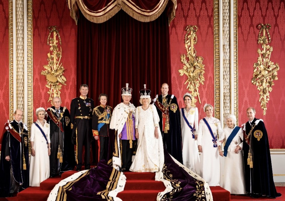 Immediate members of the Royal family live very lavish lifestyles at taxpayers expense. They protected a member of their family that associated with a paedophile. They should not be allowed to continue their appalling abuses of privilege.
Enough is enough 
#AbolishTheMonarchy