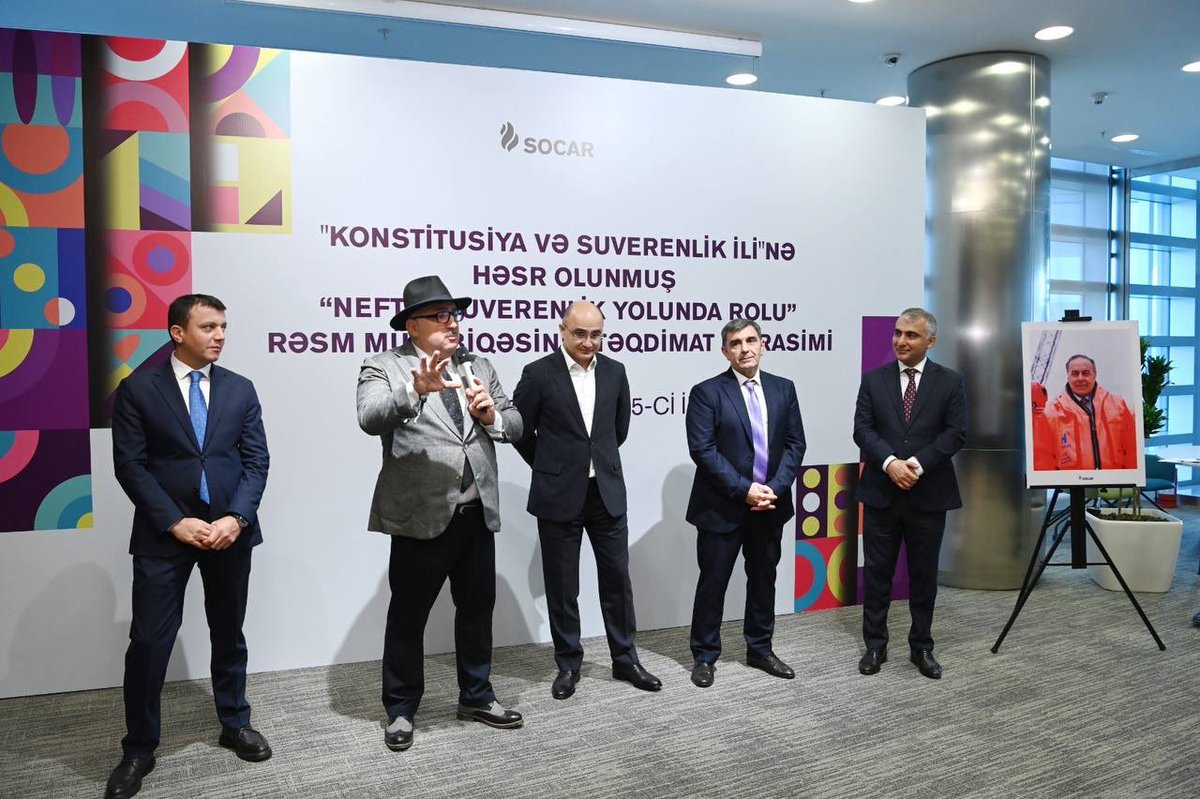 SOCARofficial's tweet photo. 🗓️ #SOCAR|ın təşkilatçılığı ilə “Konstitusiya və Suverenlik İli” və Konstitusiya Günü münasibətilə keçirilən “Neftin suverenlik yolunda rolu” adlı rəsm müsabiqəsinə yekun vurulub.

Daha ətraflı:
🔗 https://t.co/Q4n3z7W8cO https://t.co/VJYZ7oEZsX