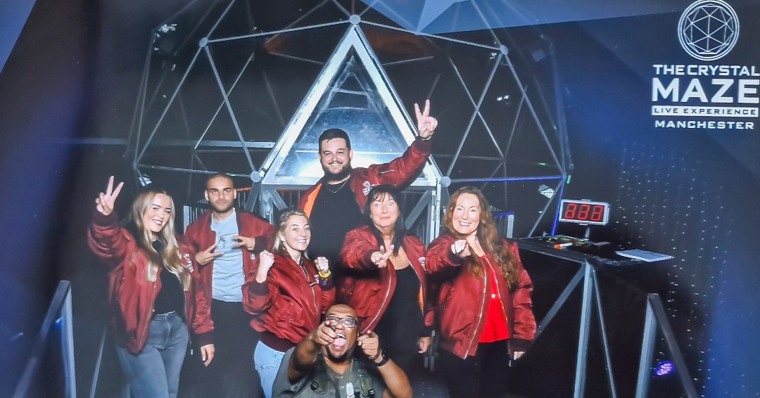 lwaltd's tweet photo. We had a brilliant team night out at @CrystalMazeHQ — wrapping up a busy month, all shared in our November newsletter:
✅ HICBC’s new online system
✅ Making Tax Digital
✅ Trivial Benefits for Christmas gifting
✅ @SteCollings new book

Read it here: https://t.co/pROKNN8uWK https://t.co/9qGfkoKoA5