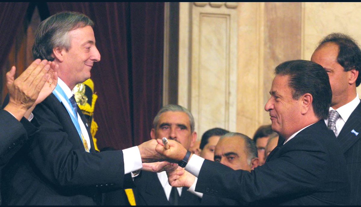 momobufon's tweet image. ¿DONDE SE JODIO LA ARGENTINA?
ACÁ:👇🏼🤷🏻‍♂️
Por más de 20 años se sumió a la República Argentina en la mayor catástrofe de su historia 🃏#buenjueves #FelizJueves #Devido #Basta