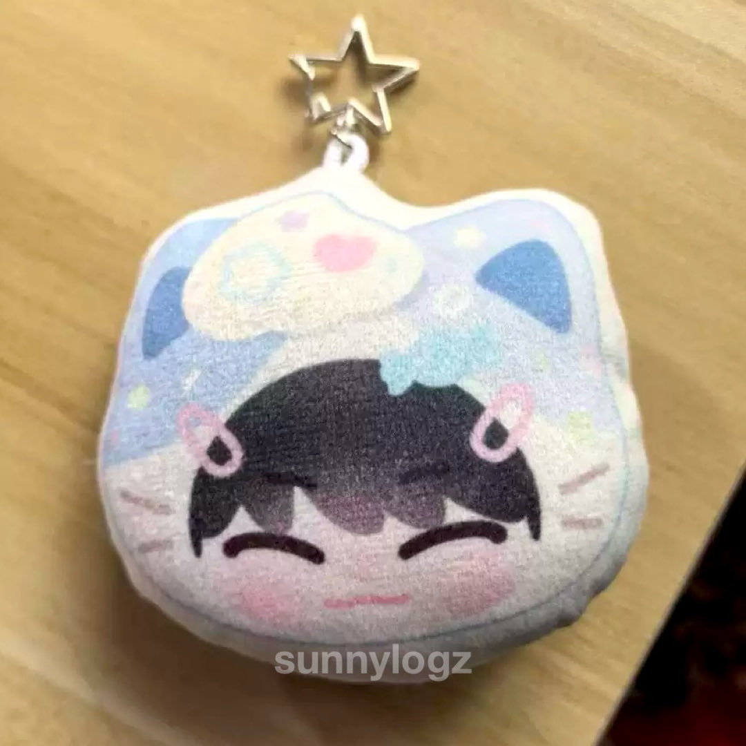 sunnylogz's tweet image. ⋆𐙚₊˚⊹♡ Sunny’s giveaway for Chenle’s Birthday🐬🎂

Rules: 
✮ Follow me + rt + like this tweet
✮ Must be a little sun ☀️
✮ Reply your fav Chenle pic
✮ Malaysians only 🇲🇾
✮ Postage on you

Prize 🎁:
Lemyo pillow keychain x1 
Official chenle pc x2

3 winners!🏀