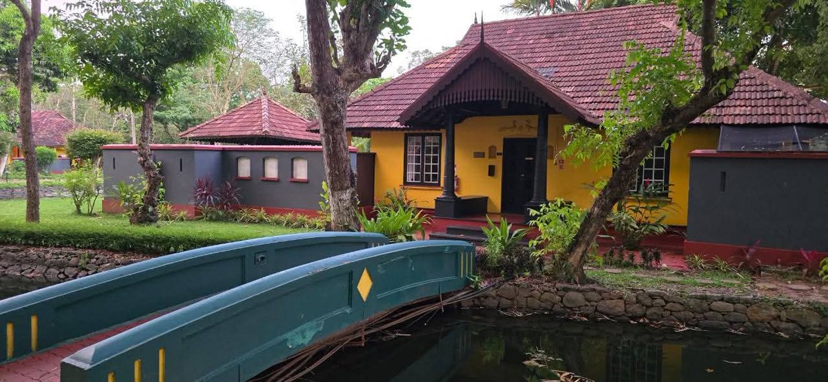 BimalOswal's tweet photo. In Kumarakom, Kerala, to attend @NEEPCOLtd  meetings.

Enjoying our stay at the Taj Kumarakom Resort & Spa, Kerala — an excellent property with vibrant cultural programs and a breathtaking sunset view. 🌅

It’s truly a place of historical significance — Bharat Ratna, Former Prime Minister Hon’ble Shri Atal Bihari Vajpayee Ji stayed here for about 100 days, and the PMO office operated from this resort during that period.
More recently, Her Excellency, Hon’ble President Smt. Droupadi Murmu Ji, also stayed here for a day.

Feeling proud to be here — heartfelt thanks to our company, NEEPCO, for this wonderful opportunity. 🙏✨