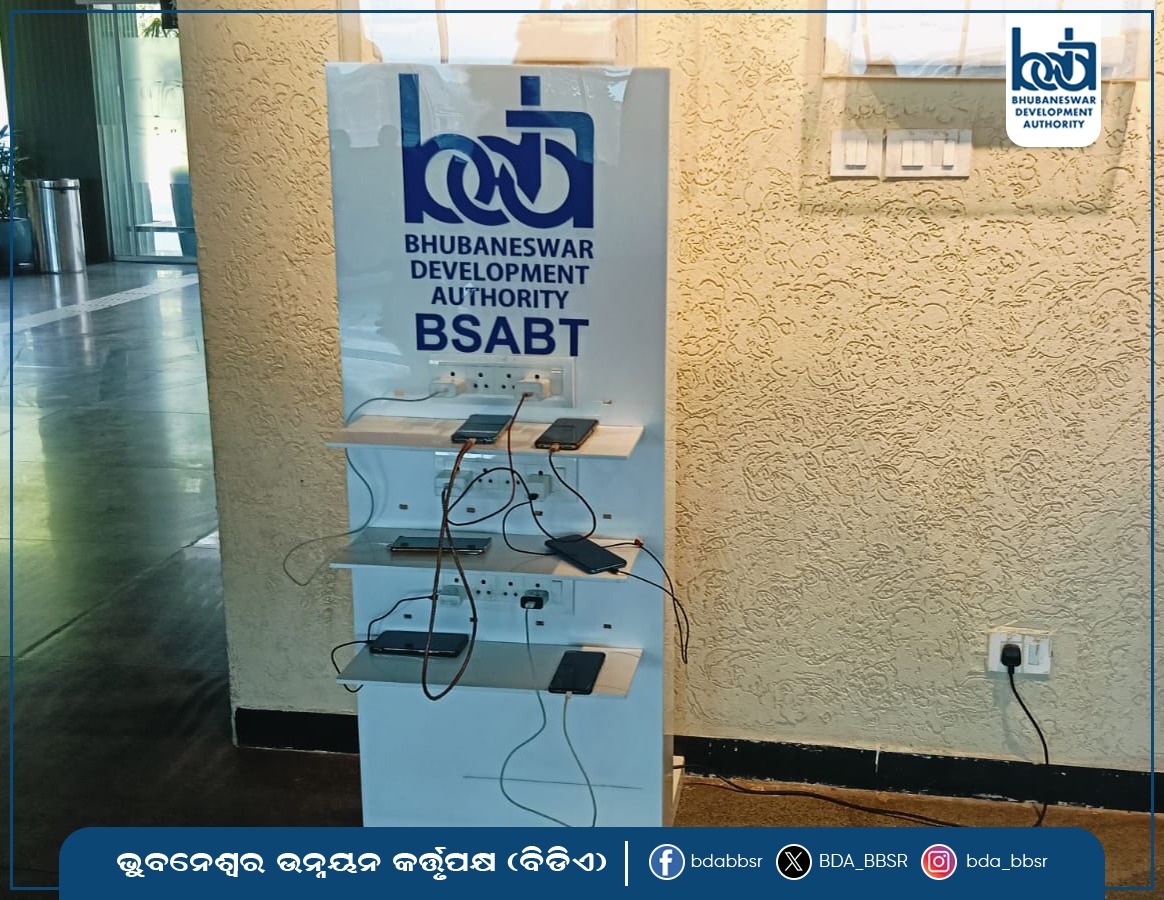 BDA_BBSR's tweet image. ଉଚ୍ଚମାନର ଯାତ୍ରୀ ସେବାକୁ ପ୍ରାଥମିକତା ଦେଉଛି ବାବାସାହେବ ଭୀମ୍ ରାଓ ଆମ୍ବେଦକର ବସ୍ ଟର୍ମିନାଲ। ଯାହା ପ୍ରତି ଯାତ୍ରୀଙ୍କ ଆବଶ୍ୟକତାକୁ ସମ୍ମାନ ସହକାରେ ପୂରଣ କରେ।
#PassengerConvenience #BSABT #BDA