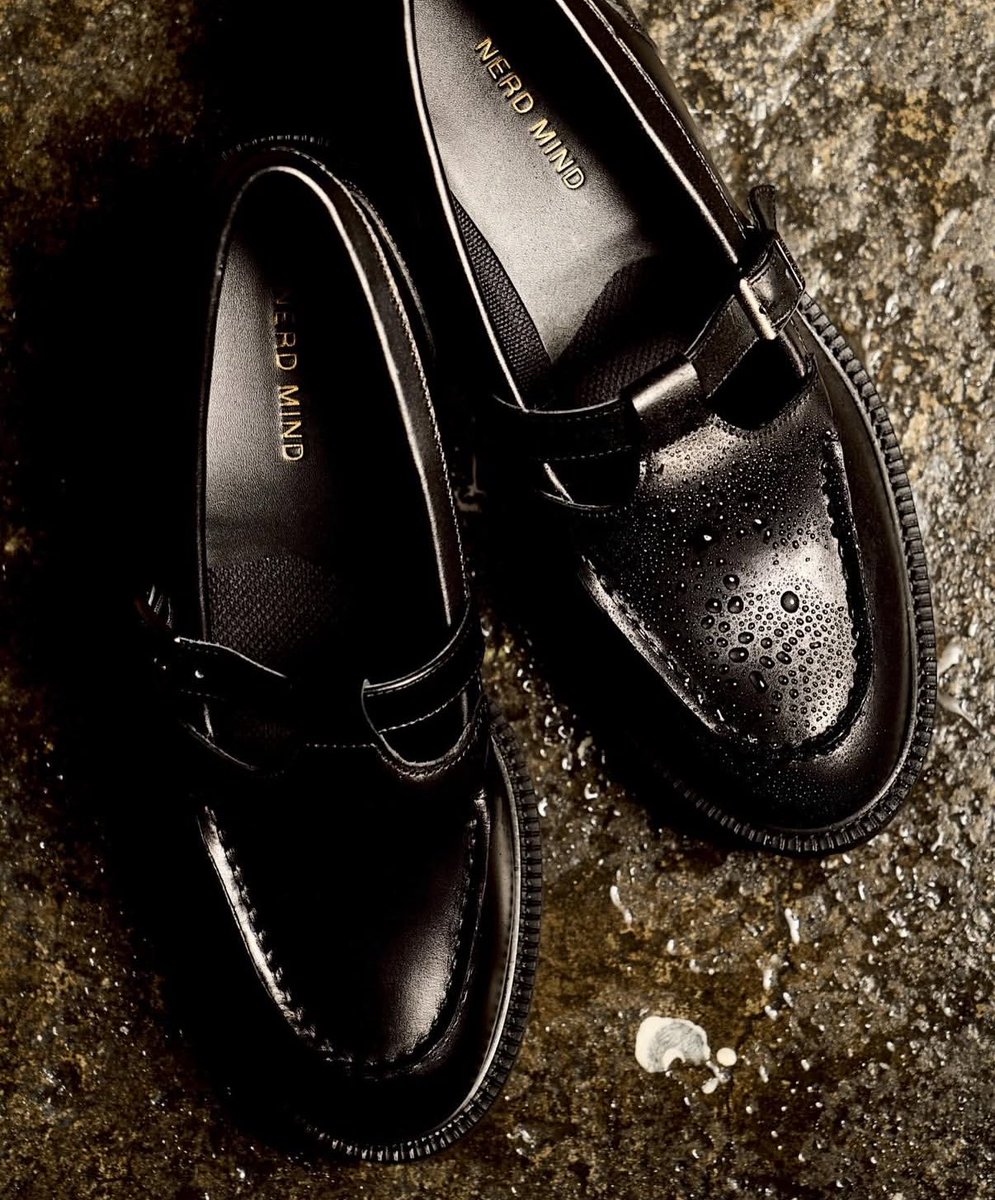 mamiponxnm's tweet image. 遂に、雨の日でも
NERD MINDを諦めなくて良い😭
夢の耐水仕様☔
#NERDMIND #新作 #岩田剛典 #革靴 
#CreativeDirector #madeinjapan