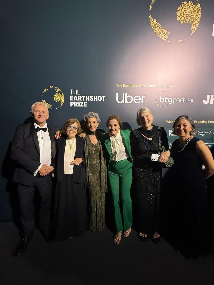 HighSeasAllianc's tweet image. Last week, the #HighSeasTreaty won the 2025 @EarthshotPrize in the “Revive our Oceans” category! A recognition of decades of tireless advocacy &amp;amp; collaboration by governments, scientists, civil society, Indigenous leaders, youth, &amp;amp; many more. 

Read more: highseasalliance.org/2025/11/12/the…