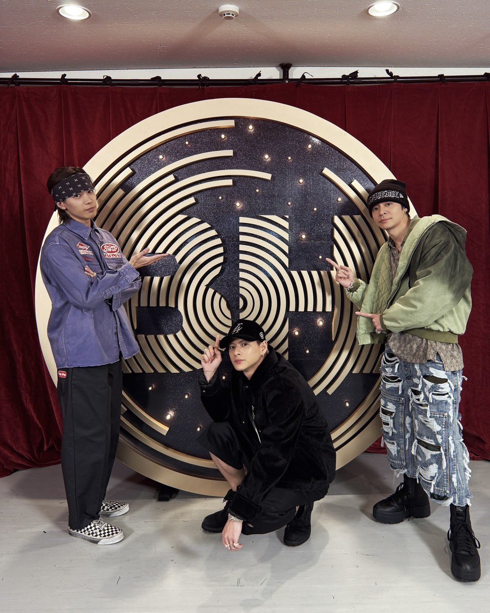 number_i_offic's tweet image. Thank you #ベストヒット歌謡祭 2025!
#BestUrZone

2nd Full Album “No.II”💿
▶︎bio.to/Number_i

#Number_i