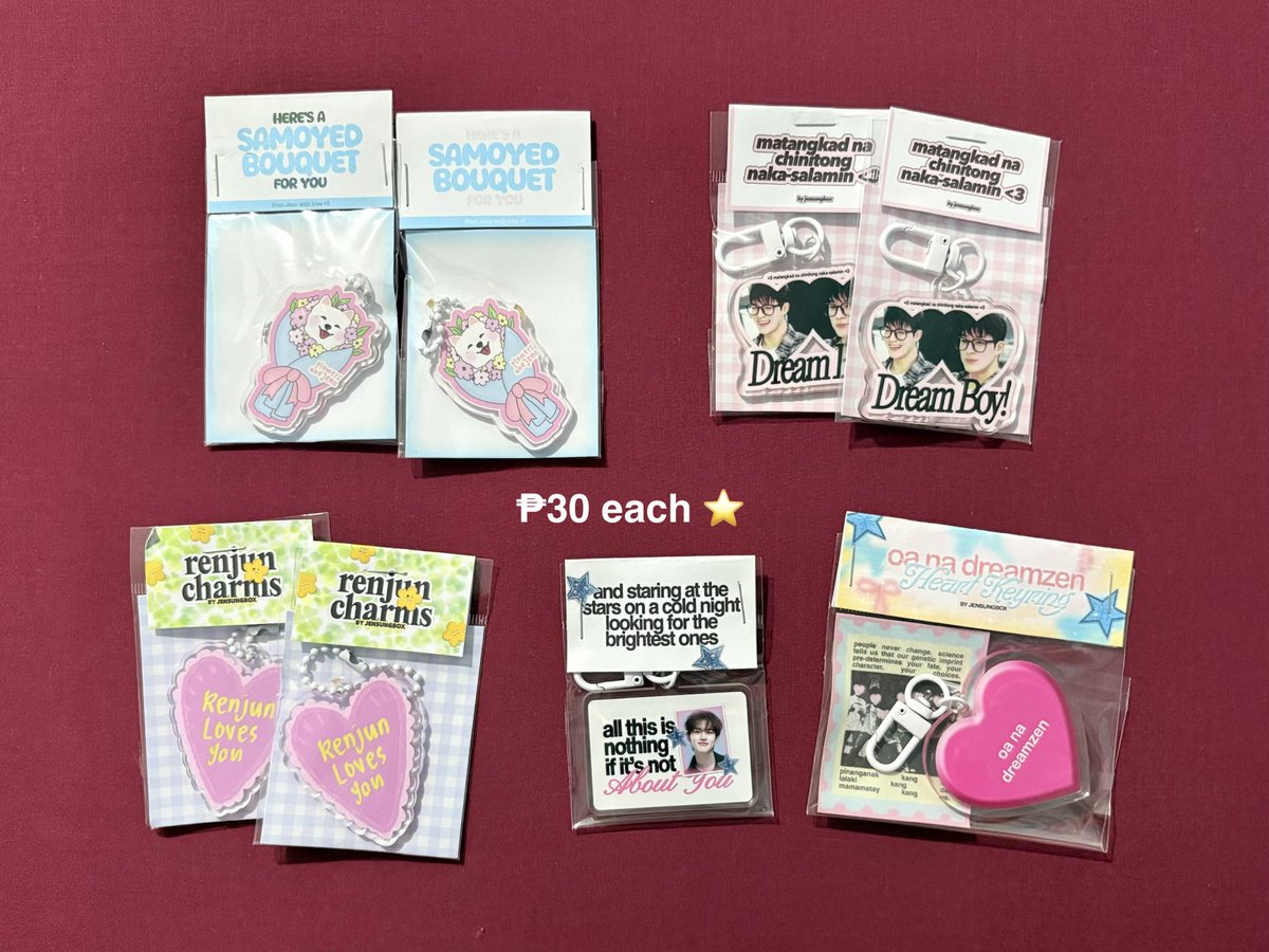 assorted keyrings clearance #sale ⭐️🛋️

⭑ 1st pic – ₱50 each
⭑ 2nd pic – ₱30 each

reply ‘mine’ to claim 💌 

t. wts lfb ph keyring nct dream mark renjun jeno haechan jaemin chenle jisung
