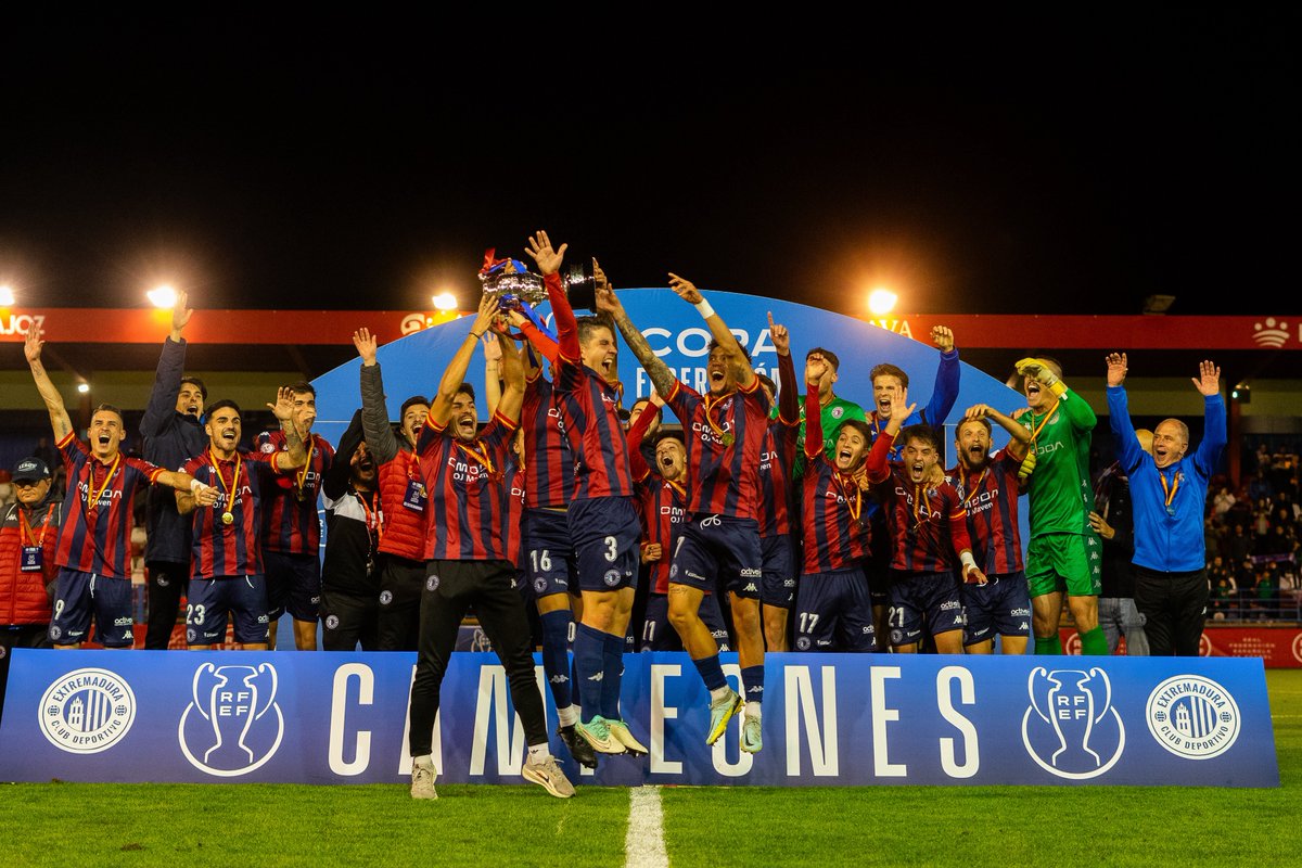 CD EXTREMADURA tweet media