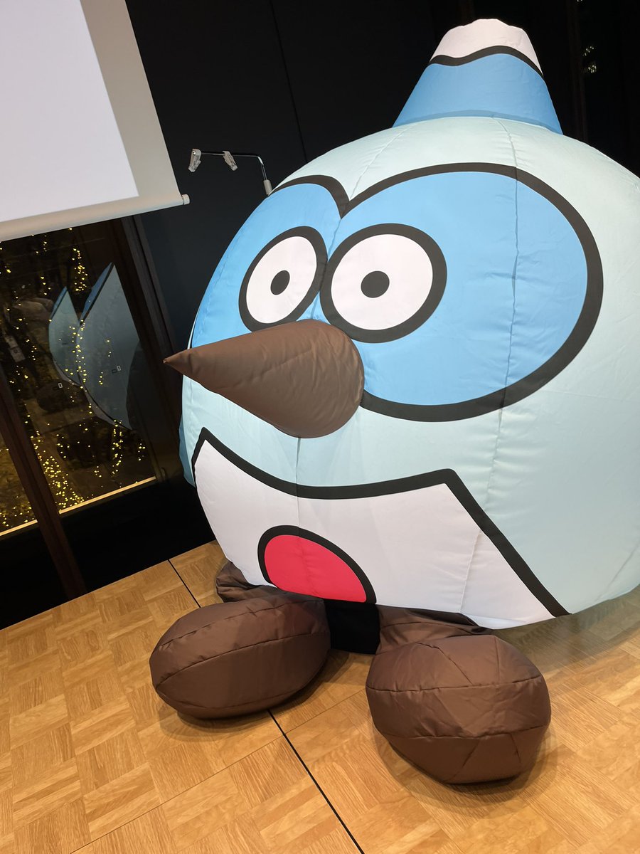ot6217's tweet photo. 初めてのflutterkaigi参加しました！！
色んな方と話せて楽しかったし勉強になった！来年も参加します！ https://t.co/XeQ03hRHfL