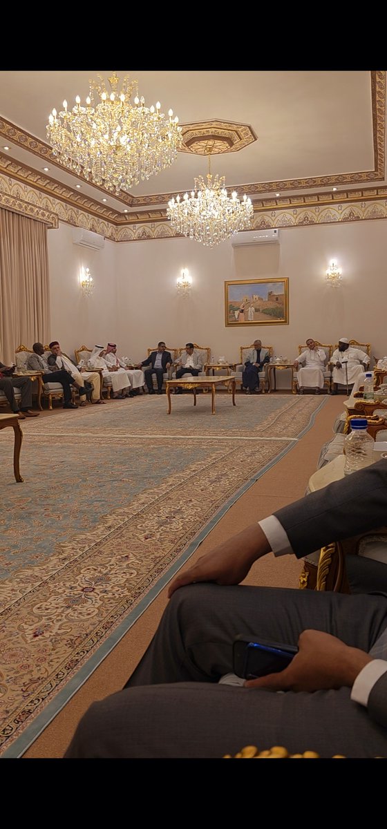 جانب من صور مأدبة العشاء التي أقامها سعادة الدكتور راشد بن شفيع المري سفير دولة قطر لدى جيبوتي على شرف سعادة سفير المملكة العربية السعودية الجديد.