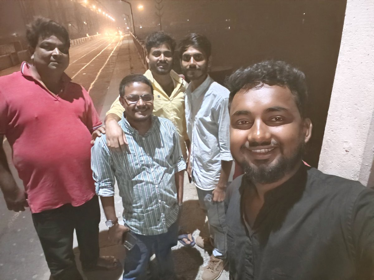 VijayWorld5's tweet photo. चुनावी अभियान और उसके बाद का पल
#चुनाव #पिपरा #सुपौल #नेपाल #कोशी #यात्रा #Election #Pipra #Supaul #Nepal #Koshi #Travel #Journey #Activism https://t.co/TRWDOlgwIH