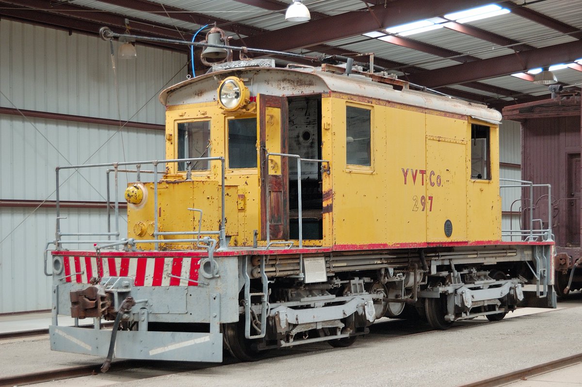 こないだ模型を入手したヤキマバレーの297。大恩人と一緒に乗り込んで