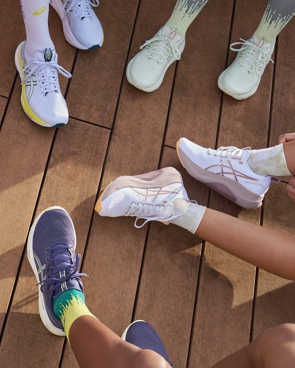 ASICS_India's tweet image. Running in premium comfort takes your mind to an amazing place. Feel comfort, find calm.​

Find your comfort at asics.co.in​

#SoundMindSoundBody #MoveYourBodyMoveYourMind #ASICSIndia