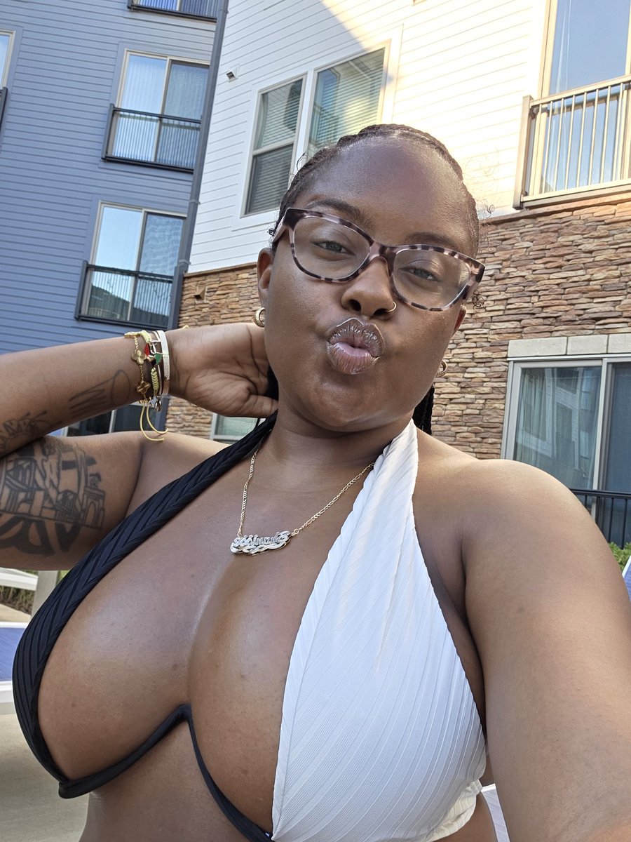 _GetHype_'s tweet image. Its cold outside.  I miss summer