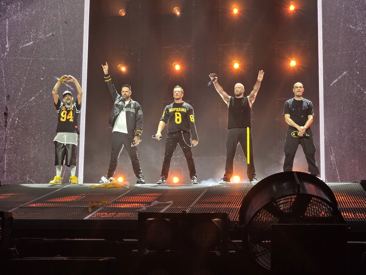 Steven Pollard tweet media