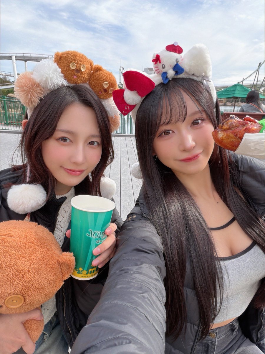 昨日、みおちとユニバに行ってきました!!

撮り合いっこした写真どうでしたか😈?💓
2人とも絶叫好きだったので絶叫乗りまくったよ🤤

そして、
本日は新歌舞伎座で #戦国かーにばる 
東京公演に引き続き
大阪公演も観劇しちゃいました❤️‍🔥
今回もたくさん笑ってたくさん泣いた💫🥹

最高の2日間でした❤️ https://t.co/6Hu1XXm021