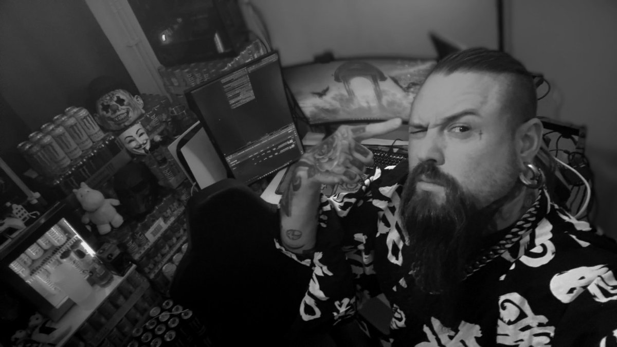 AngryVKing (AVK)🇿🇦🇸🇪 tweet media