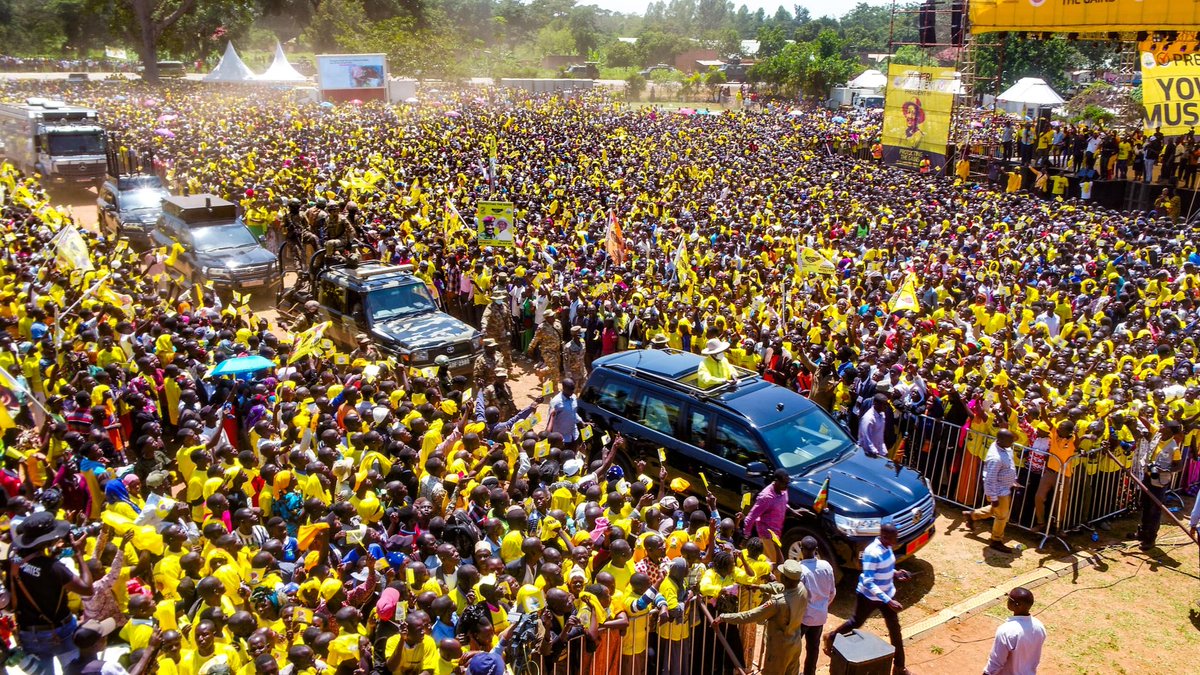 BalaamBarugahar's tweet photo. Boss man @KagutaMuseveni in Budaka . https://t.co/03aI5pMEoC