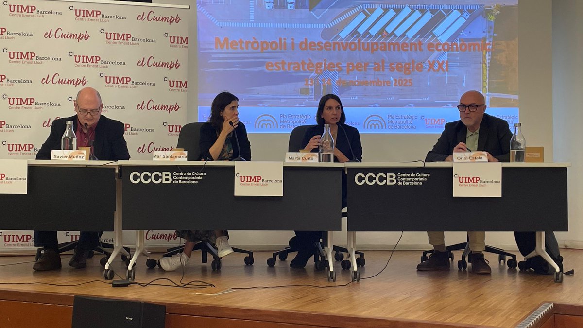 pembarcelona's tweet photo. @estelabo @cuimpb1 @anammartinez @diba @MCortadaPEMB @davidpemb @LluisaGuardia @Arc_Metropolita @iesebschool @vittoriogc @InstMetropoli @martar49 @espaizerovuit @ajterrassa @300000kms @marta_curto @BSC_CNS Algunes barreres:
📈Fragmentació i baixa qualitat de les dades
🧮 Manca d'infraestructures de dades i ordre intern a l'administració
🔒 Dificultats per accedir a dades “tancades” en mans privades
💡 Manca de capacitats, governança, talent i espais d'innovació en dades https://t.co/U6l1kNQ2az