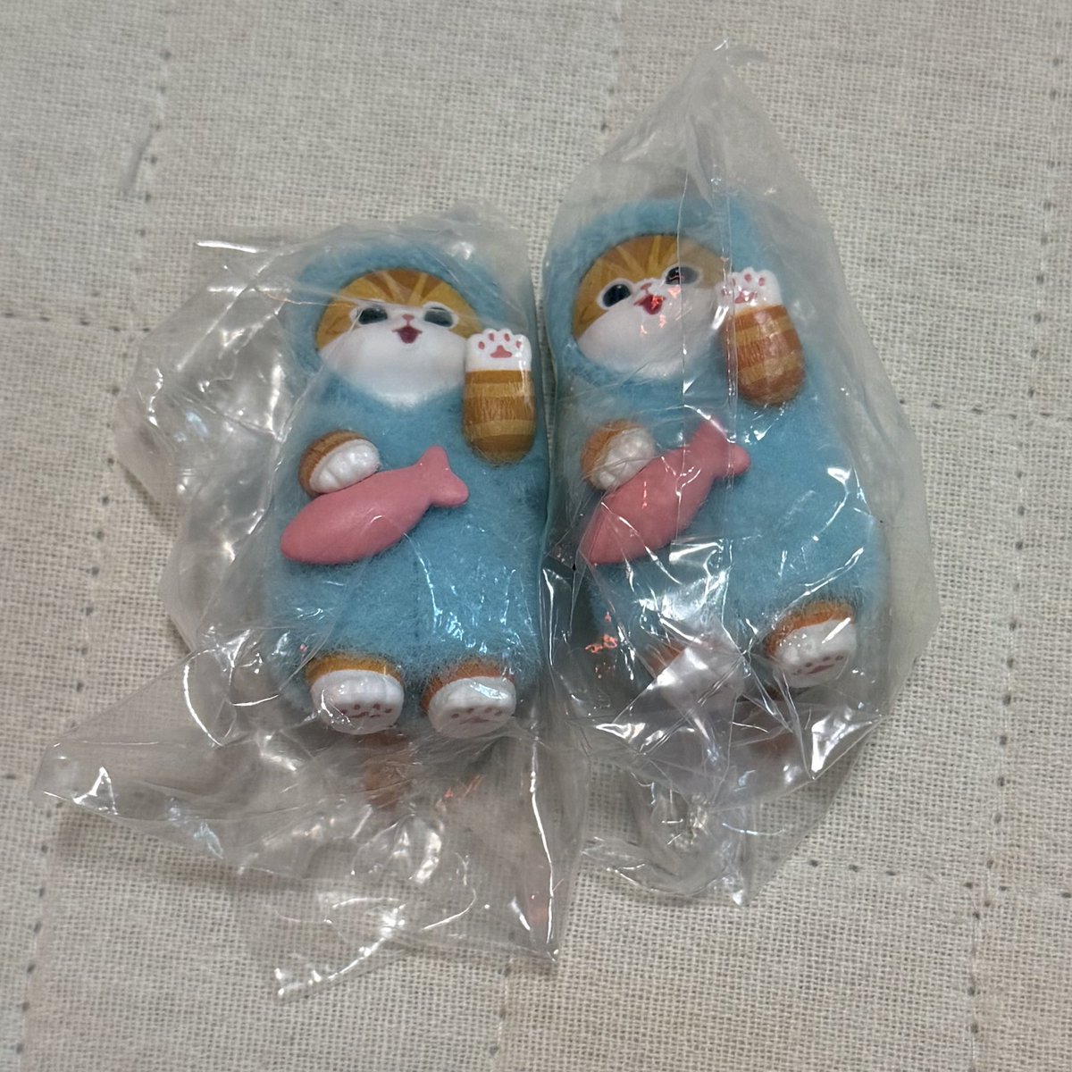 nn01979117's tweet photo. モフサンド mofusand もこもこパジャマにゃん ガチャガチャ カプセルトイ 交換

譲）ねこx2

求）うさぎ

郵送にて交換希望です📮
埼玉（大宮または浦和付近）であれば手渡し⭕️ https://t.co/zktp4lVg0W