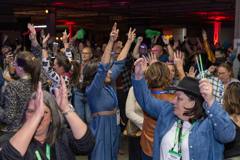 Deltek's tweet image. Last night’s #DeltekProjectCon customer appreciation party had it all — rodeo, music, dancing, and nonstop fun! 🤠🐎 Thank you to everyone who made the night (and the week!) one to remember.