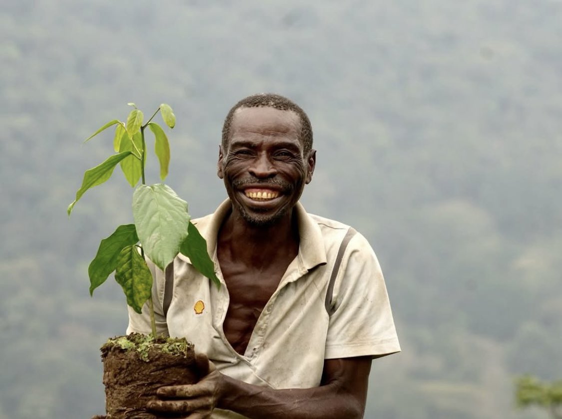 When we really care about nature and take the time to connect with it, it gives back in amazing ways offering us stunning beauty, calmness, and a fresh sense of curiosity that makes our lives more awesome. 🤗🤗