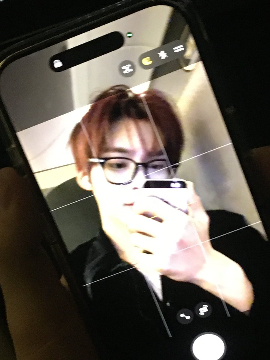 เริ่ดอะ ใช้ไอโฟน 5 ถ่ายสะท้อนกล้องไอโฟน 17