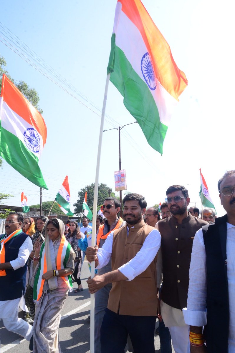 Karan4BJP's tweet image. लौहपुरुष सरदार वल्लभ भाई पटेल जी की 150वीं जयंती के निमित्त &apos;&apos;एक भारत -आत्‍मनिर्भर भारत&apos;&apos; के लक्ष्‍य के साथ रतलाम लोकसभा में आयोजित यूनिटी मार्च में शामिल हुआ ।

#RunForUnity #SardarPatel150