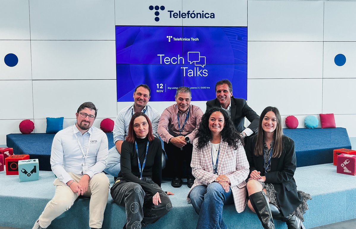 TelefonicaTech's tweet image. Ayer celebramos una nueva edición de nuestros Tech Talks junto a los equipos de TheThinX y Seguridad Corporativa de @acens, #PartOfTelefónicaTech. 🙌

Una sesión conocernos mejor y seguir creciendo juntos.

#ProudToBeTech 💙