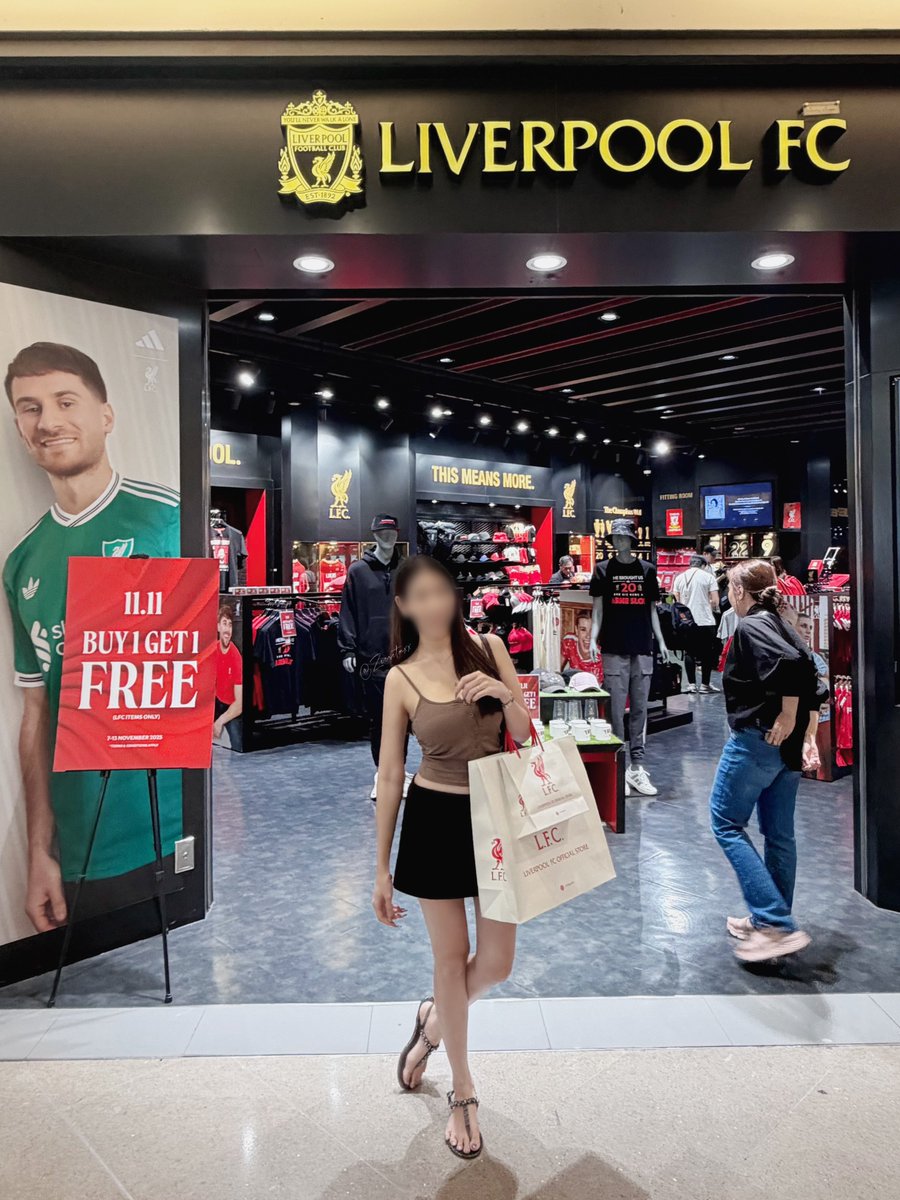 11.11 ทำพิษมาก ขอบคุณพี่เอฟซีที่ซัพพอร์ตค่าช้อปปิ้งมาด้วยนะคะ รอบหน้าต้องมาด้วยกันแล้ววว 💸