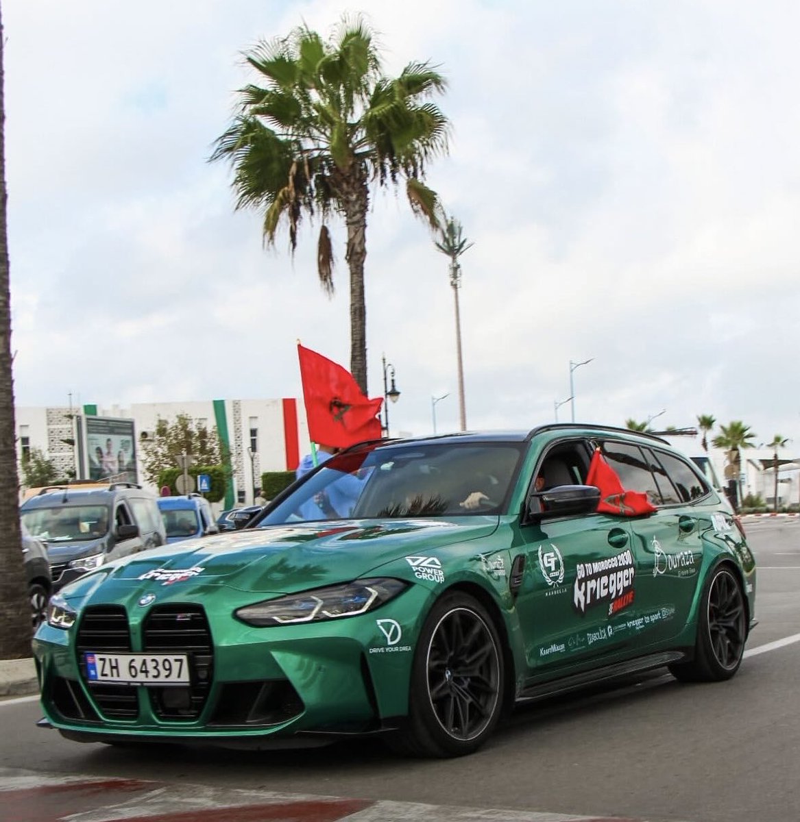 The last 8 days I have been driving around in Morocco as a participant of Kriegger Rallye 2025.
8 days of driving along supercars, I was admitted with my M3 Competition. 

What an adventure. An experience of a lifetime.

My goal was to meet new people and explore Morocco. Check✅