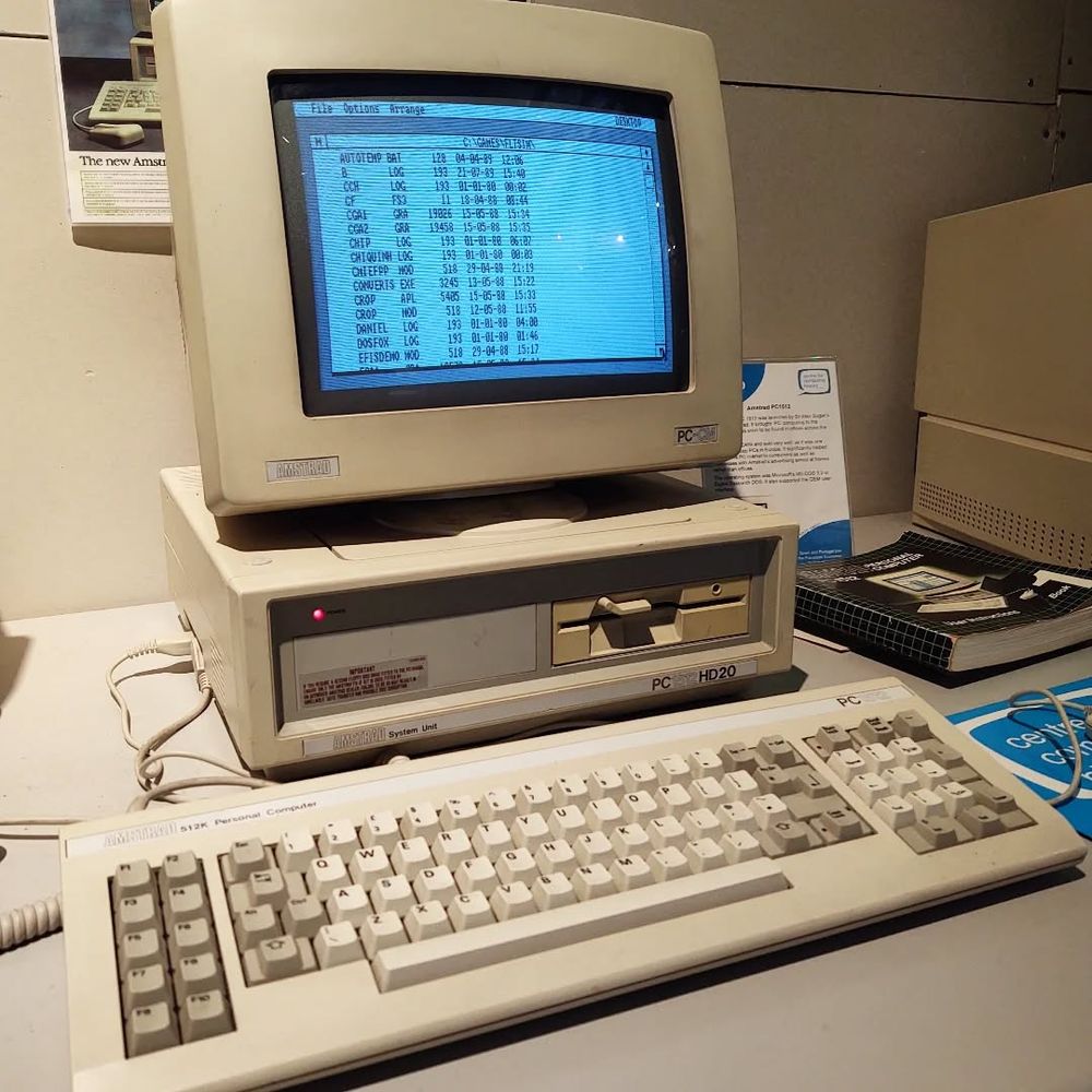 nostalnerd's tweet image. Ok, but why game when you have an entire file system to explore?