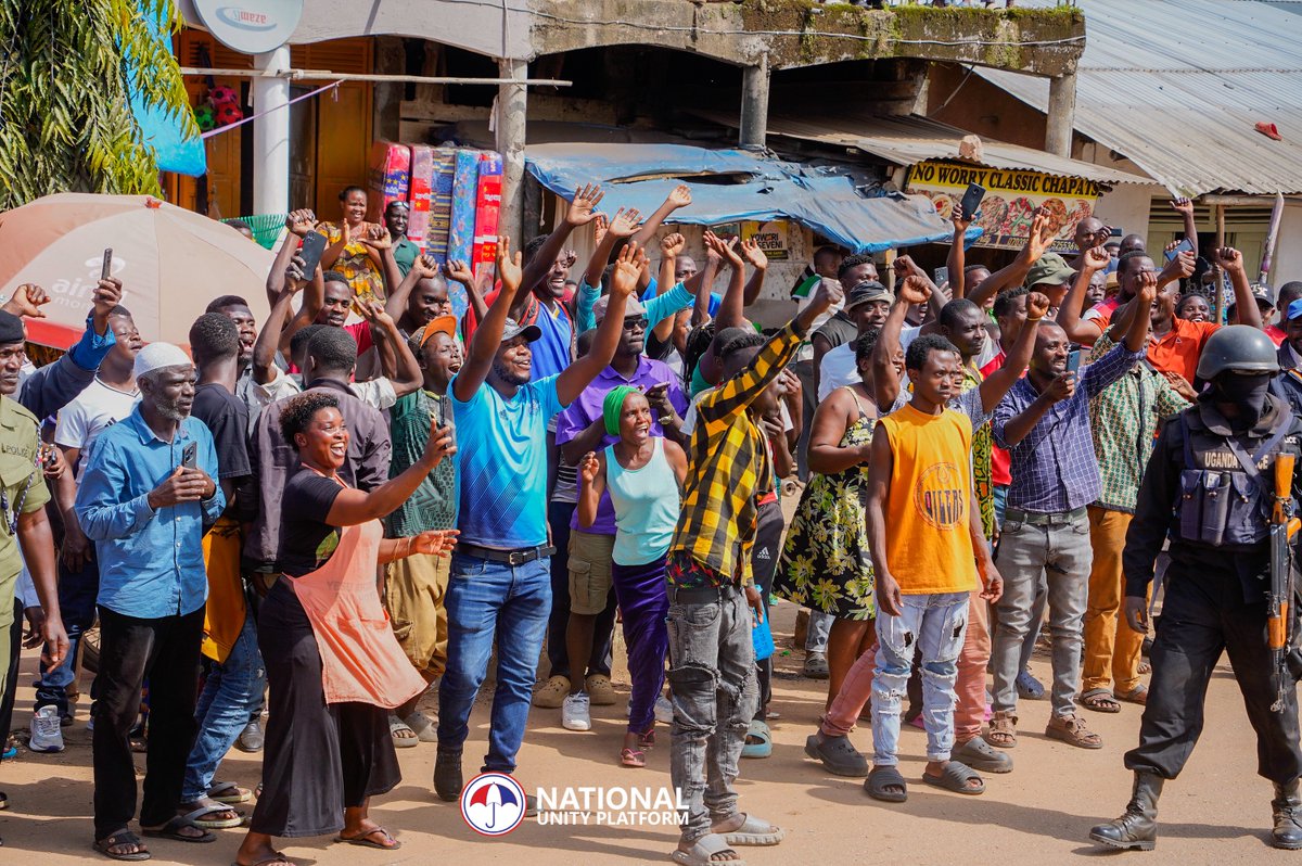 HEBobiwine's tweet image. Abantu ba RUBIRIZI Mwebare munonga. We thank you for listening to us this afternoon as we seek your support for our efforts to build the Uganda we all desire. 
#ANewUgandaNow
#ProtestVote2026 
#PeoplePowerOurPower