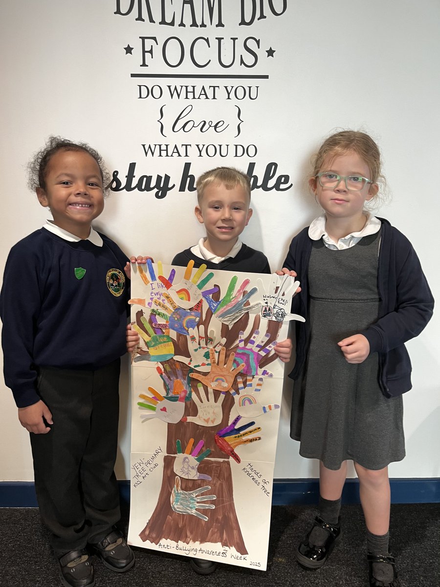 YewTreeSandwell's tweet image. As part of Anti-Bullying awareness week, the KS1 Create Club created a collaborative Colour of Kindness Tree. Pupils turned a simple tree into a tree of colours showing how we are each different and unique #learningwithoutlimits