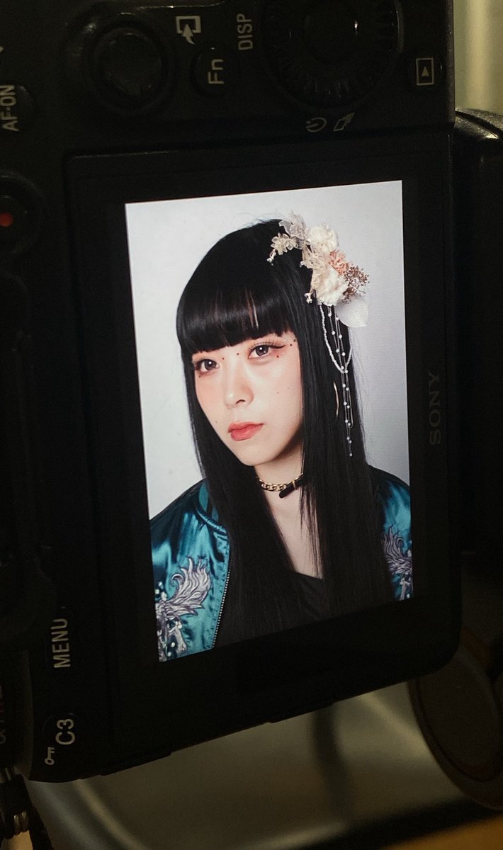 spin_hiiro's tweet image. 11.13 『M.I.J』 Release day!!🪭🪈

沢山聴いてくださって有難うございます！
M.I.Jをきっかけに #SPiN   を知ってくださった方もいらっしゃるのかなと。

インスタに少し書いたので是非見てくださいね
linkco.re/MN4yR8ps?lang=…

 instagram.com/reel/DQ-06Y9kr…

#SPiNchallenge #madeinjapan