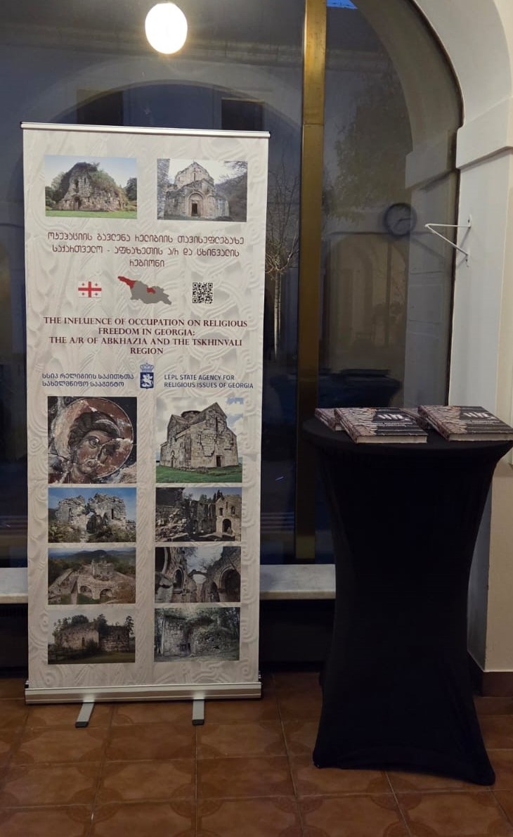 ReligiisSagento's tweet photo. Zaza Vashakmadze Dedicated his Speech at the Prague Conference to the Topic of Occupation

https://t.co/XocR51mVHo https://t.co/tqGr1XTNsi