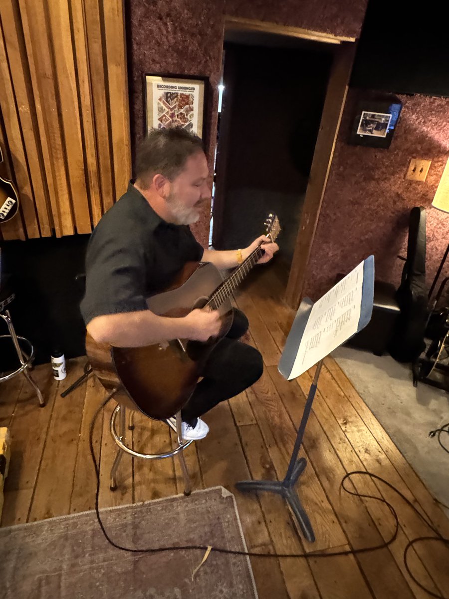 HotWingJones's tweet image. HWJ working on the new album at 8DAWS