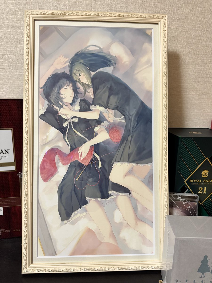 FLOWERS ジークレ届いた 大学生の時には買えなかったえりちど赤い