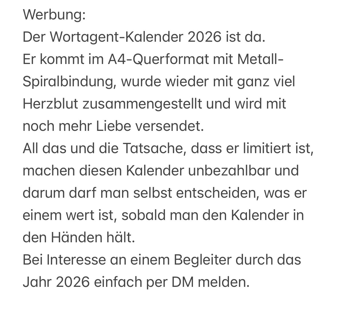 wortagent's tweet photo. Wir sollten alle jemanden haben, der uns wortschön und farbenfroh durch das kommende Jahr begleitet. 

Darum wird ab nächster Woche der #WortagentKalender2026 versendet. 

(Werbung) https://t.co/aNVfujtInd