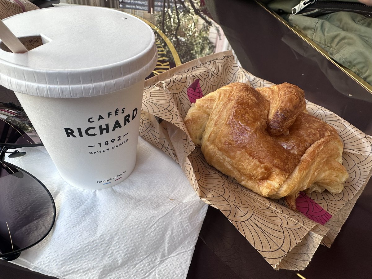 So I’m in trouble. 

Because I had coffee in Europe, my tastebuds have now learned what Really Good Coffee tastes like and the usual places I order from all taste burnt or wrong.

My mouth is depressed. 😩 looks like I’ll have to invest in an actual factual coffee machine…