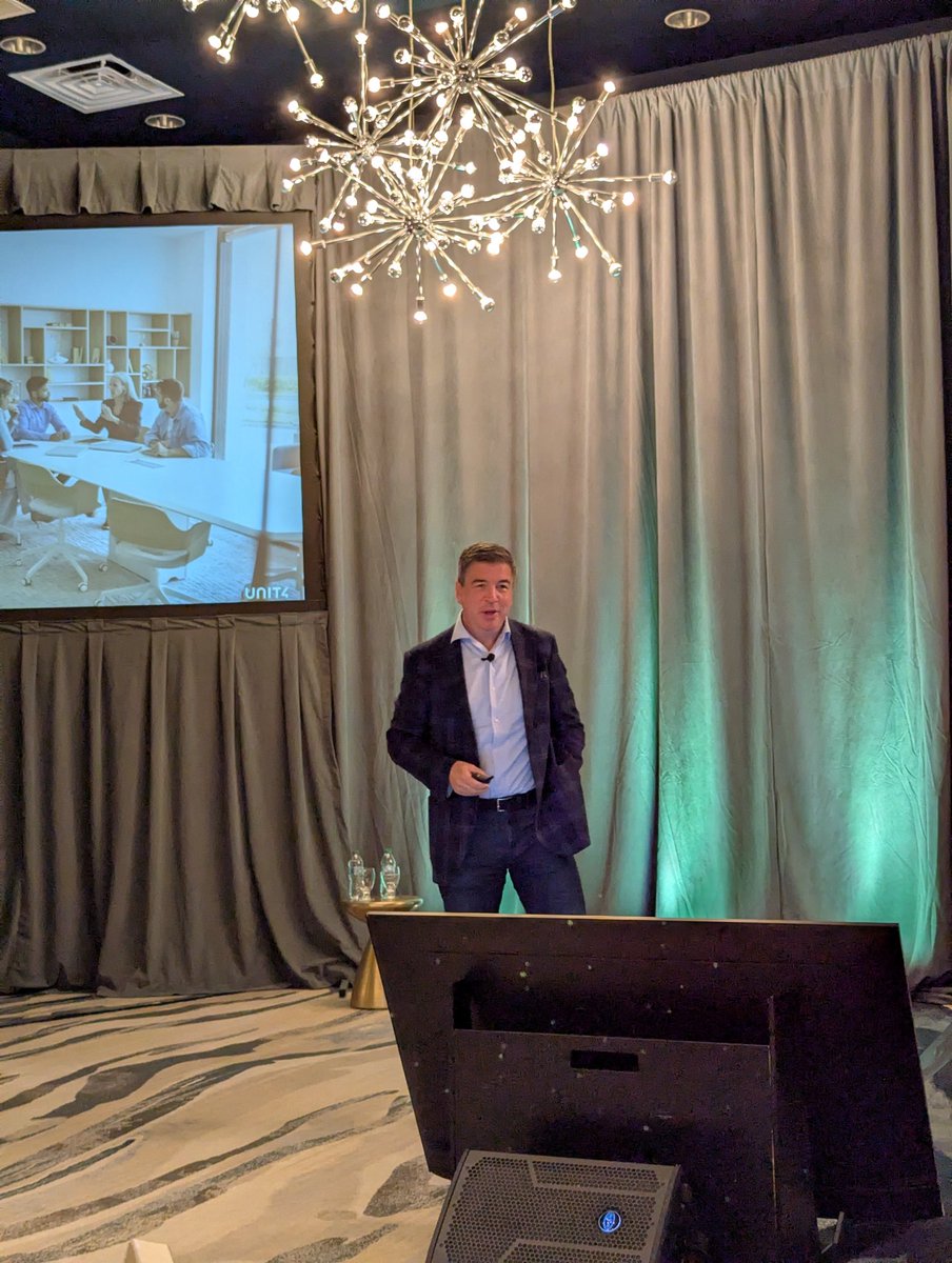 And we are off @Unit4Online with Simon Paris - jumps into the details right away - Ambient ERP  experience - on the path to system of experience. 
#Unit4AnalystSummit2025
