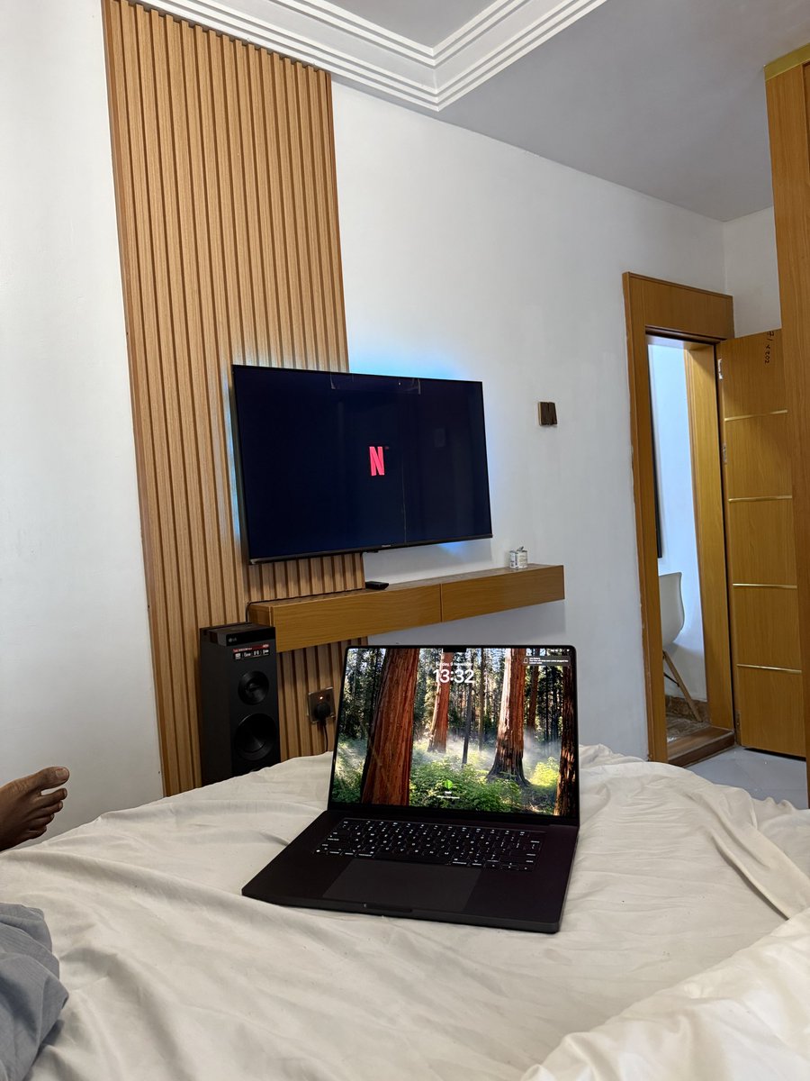 marjidofficial's tweet image. No Fear, the House Rent go complete, Shame no go catch you!