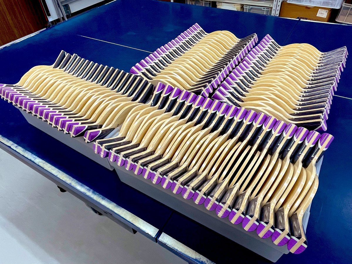 wrm_chaparrita's tweet image. 気がつけば売り切れているCROSSiSLAND。再入荷しましたので、エンブレムを付けて近日中に再販予定です。

#小島渡
#CROSSiSLAND