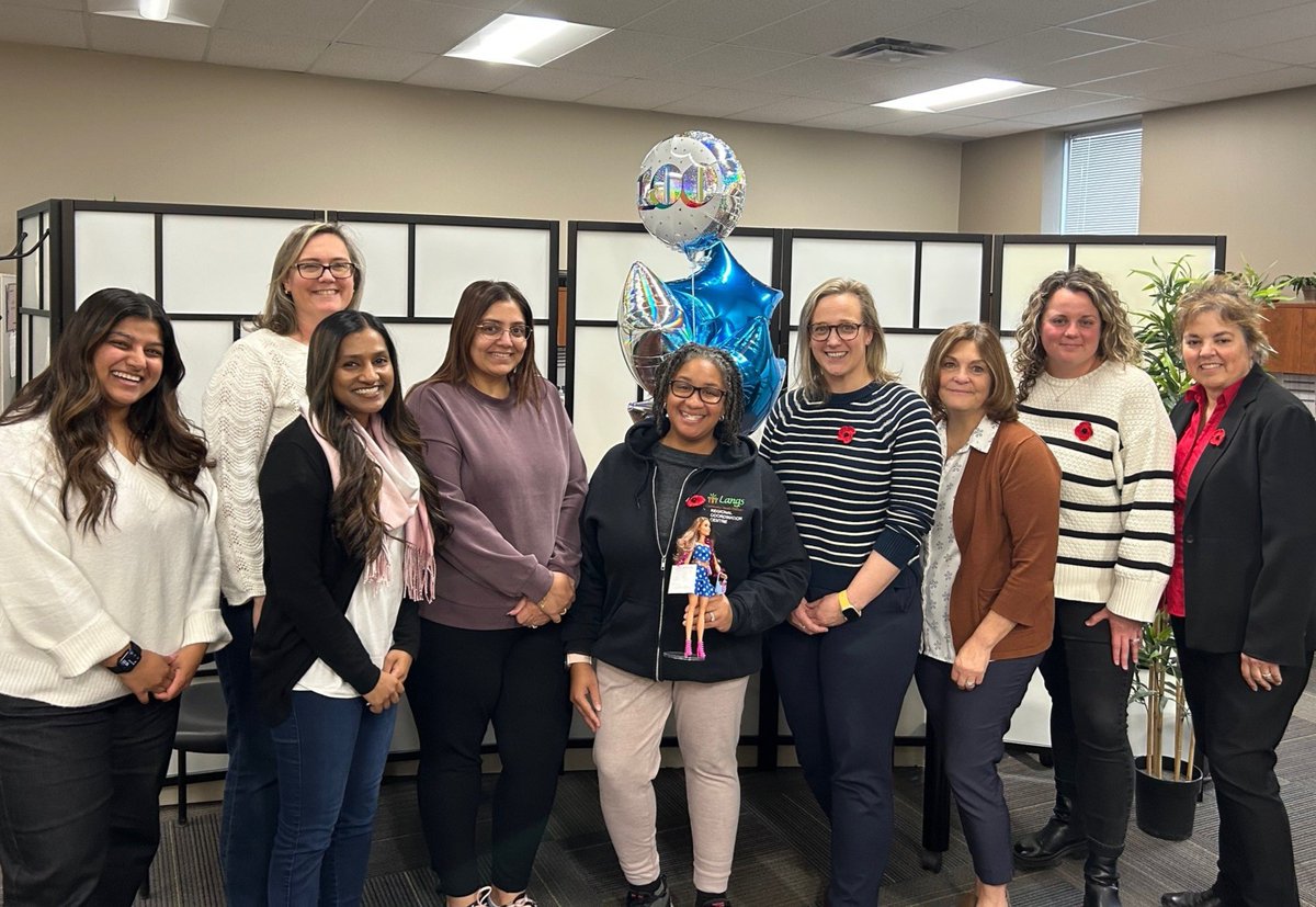 LangsCommunity's tweet image. 100,000 referrals and counting! 
This week, Waterloo Wellington Diabetes Central Intake hits a major milestone, just in time for #DiabetesAwarenessMonth and #WorldDiabetesDay (Nov 14)!
Thank you to our team and partners for making this possible. #DiabetesCare #CommunityHealth