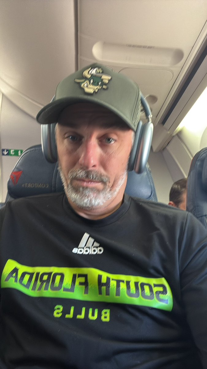 Thom_Chuparkoff's tweet photo. Heading to Annapolis today!!!  @USFFootball  @USFAthletics @NavyFB 

Going to see a great campus! #TourAlert

Playing some golf! 

Going to the game on Sat!  #BIGGAME #7-2battle!!!!!

Playing more golf! https://t.co/os8Yrhkxao