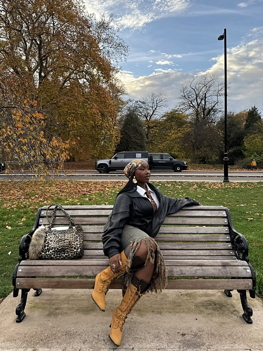 rae.jpeg tweet media