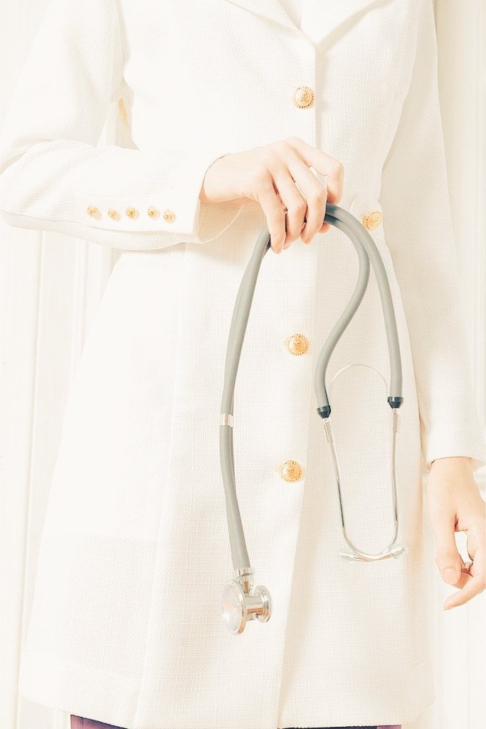 1. إعداد أبحاث ودراسات في طب الأسنان

2. إعداد وتحليل دراسات ميكروبية

3. بحوث في مجال الطب النفسي

4. دراسات وأبحاث في علوم التمريض

5. إعداد دراسات قانونية متقدمة

6. أبحاث وتقارير في الإدارة الطبية

7. كتابة مقالات علمية وأكاديمية

8. تنسيق الأبحاث وفق المعايير الجامعي