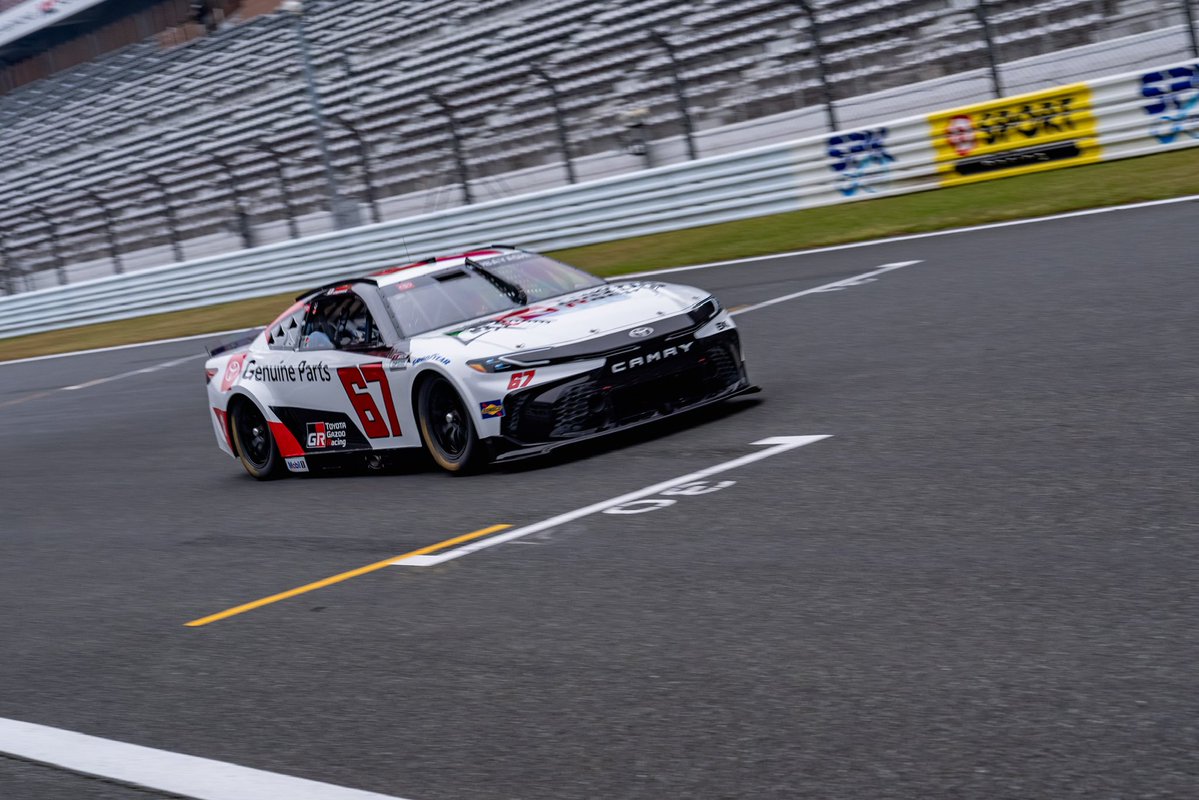 23XIRacing's tweet image. 📍🇯🇵

No better way to spend the offseason than with @ToyotaRacing and our friend @kamuikobayashi at Fuji Speedway! 🫡