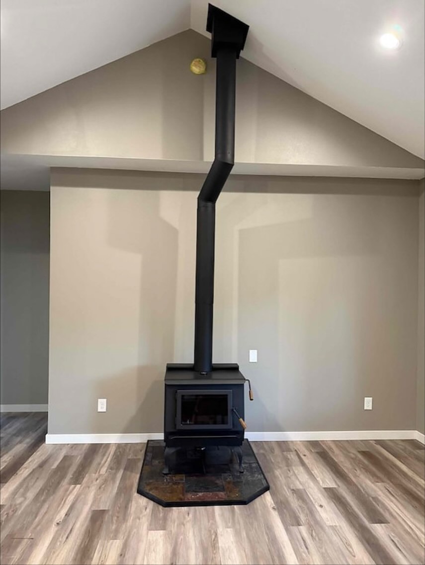 BlazeKingTweet's tweet image. Installed and ready to perform, This @blazekingheating Princess 32 brings exceptional efficiency and long-lasting warmth. These customers are prepared for the chilly months ahead! 🔥 #Spokane #SpokaneWA